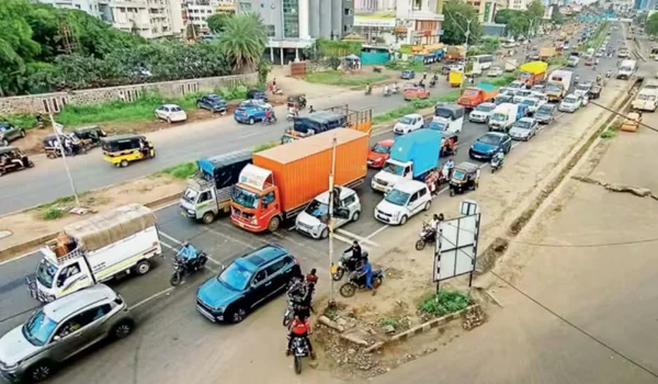 Katraj Chowk, Pune